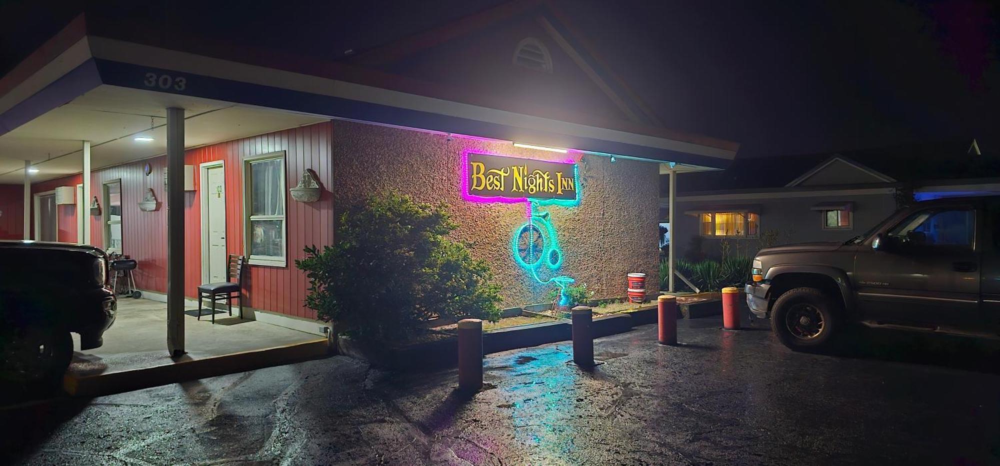 Best Nights Inn - Sparta Luaran gambar