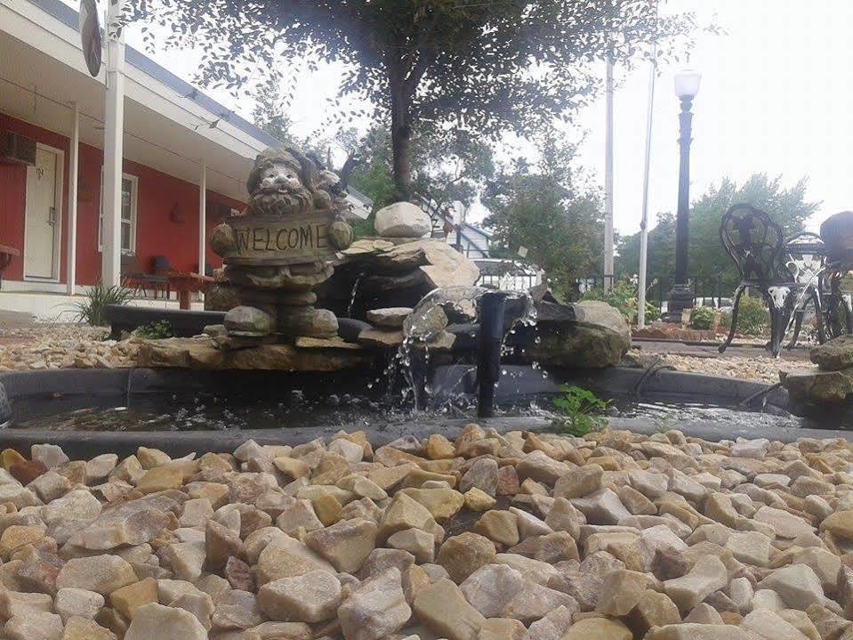Best Nights Inn - Sparta Luaran gambar